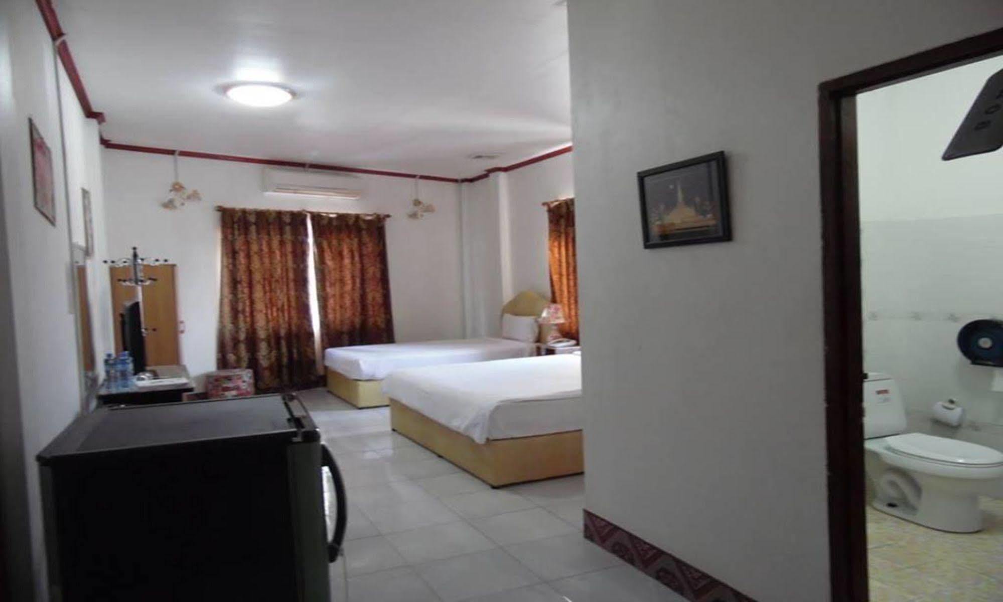 Mekong Sunshine Hotel Vientiane Exterior foto